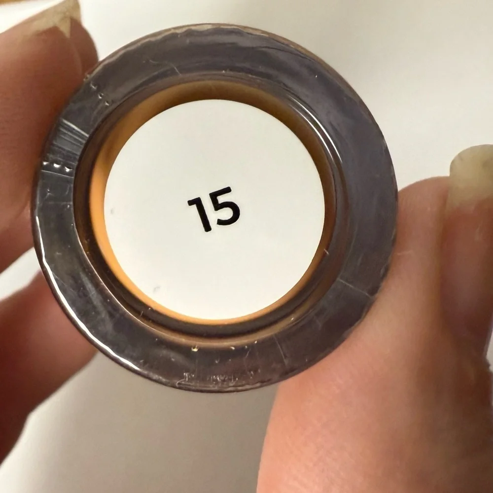 Makeup Obsession Mega Conceal in Shade 15